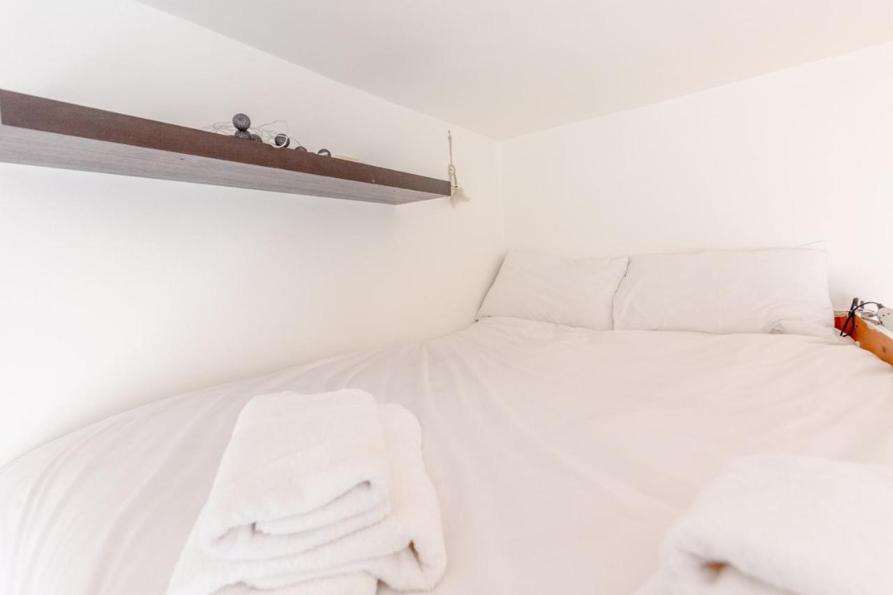 Spacious Near Kensington Gardens Londra